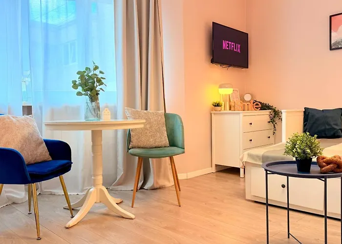 Boutique In Historic Old Town - Smardan Street Apartment