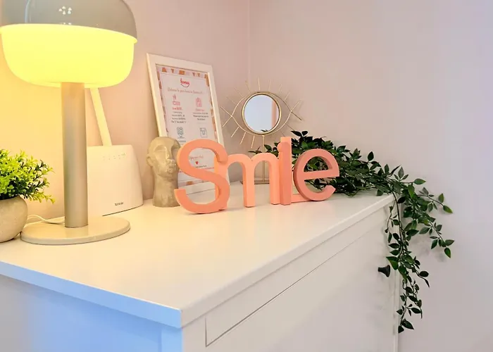 Boutique In Historic Old Town - Smardan Street