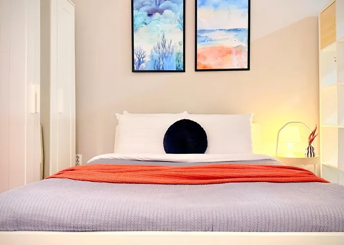 Boutique In Historic Old Town - Smardan Street Apartment *