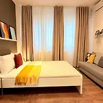 Boutique In Historic Old Town - Smardan Street Apartman *