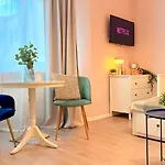 Boutique In Historic Old Town - Smardan Street Apartman