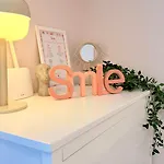 Boutique In Historic Old Town - Smardan Street