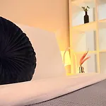 Boutique In Historic Old Town - Smardan Street Apartman