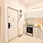 Boutique In Historic Old Town - Smardan Street *